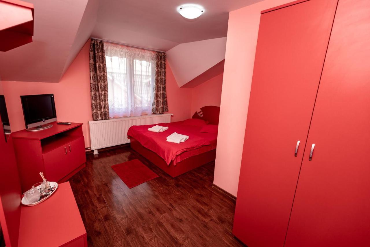 Complex Stefanesti Hotel Bozovici Exterior photo